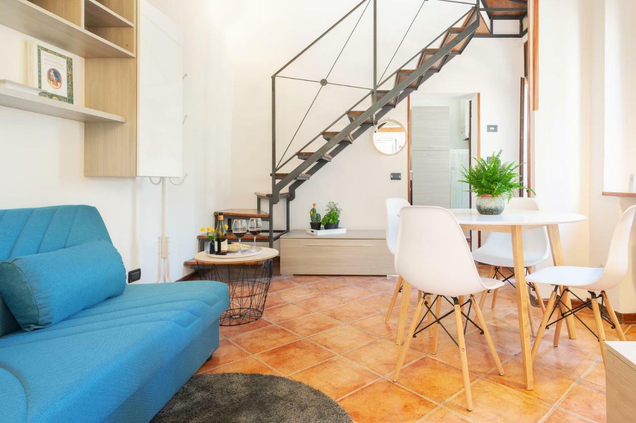 Duplex Apartment In Pieno Centro Ferrara Exteriör bild