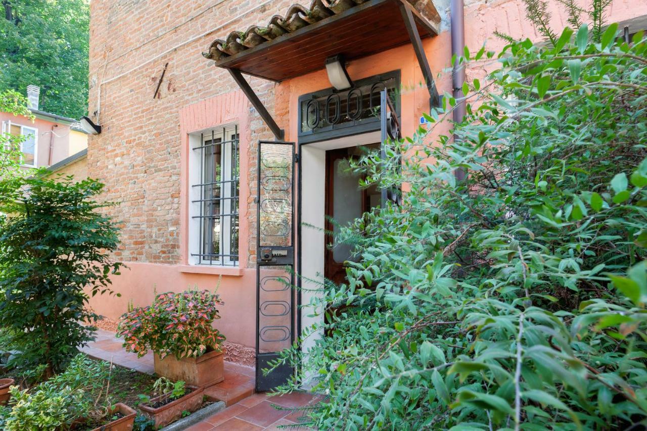 Duplex Apartment In Pieno Centro Ferrara Exteriör bild