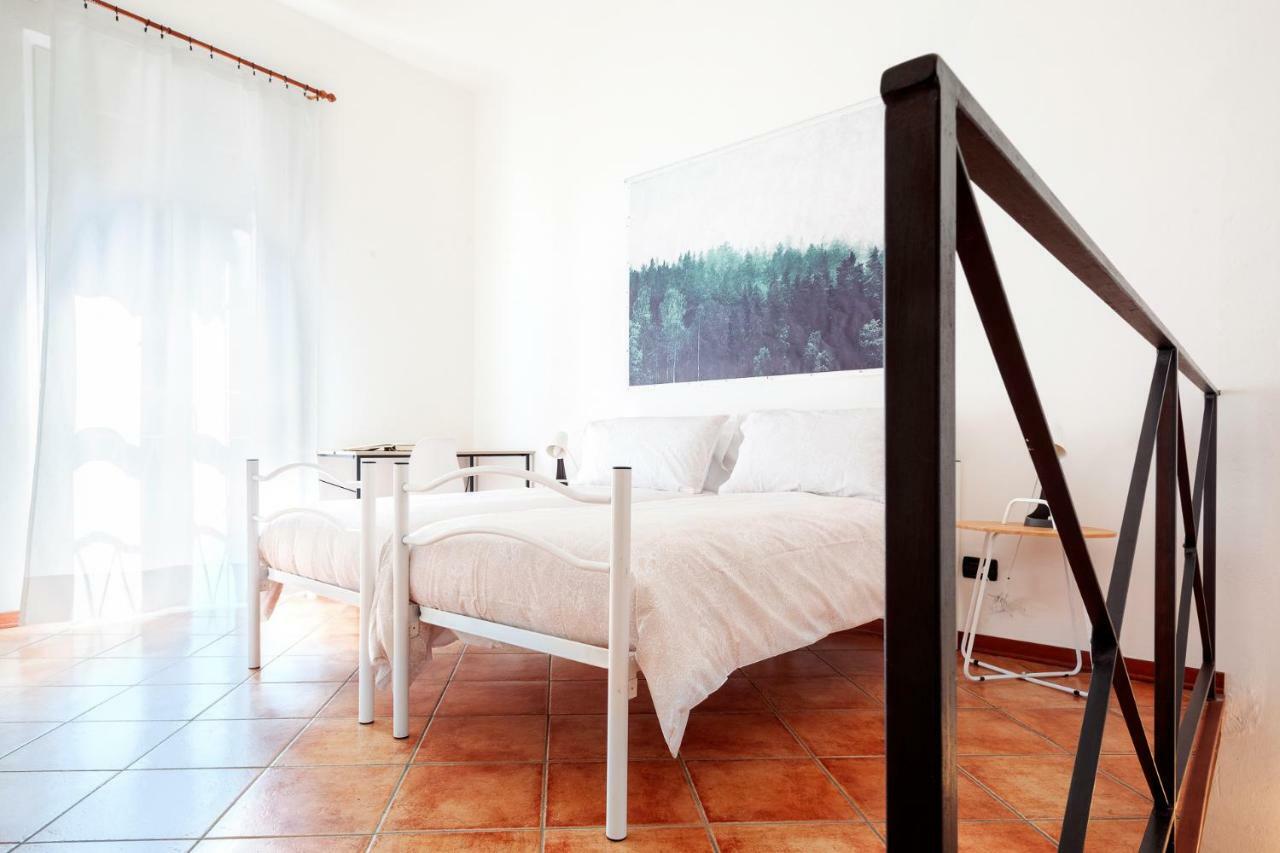 Duplex Apartment In Pieno Centro Ferrara Exteriör bild